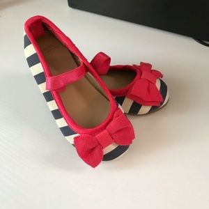 Cute Baby Flats Size 4